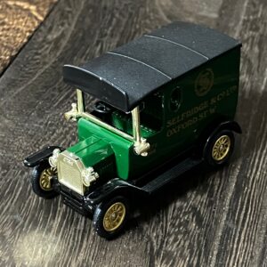 DAYSGONE デイズゴーン SELFRIDGE&Co.LTD. OXFORD ST W ミニカー グリーン