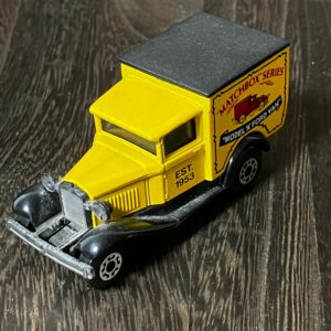 　マッチボックス　MATCHBOX　FORD　VAN ミニカー