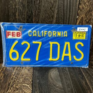 CALIFORNIA 1982 カリフォルニア　ナンバープレート　アメリカン雑貨　飾り　インテリア　オシャレ