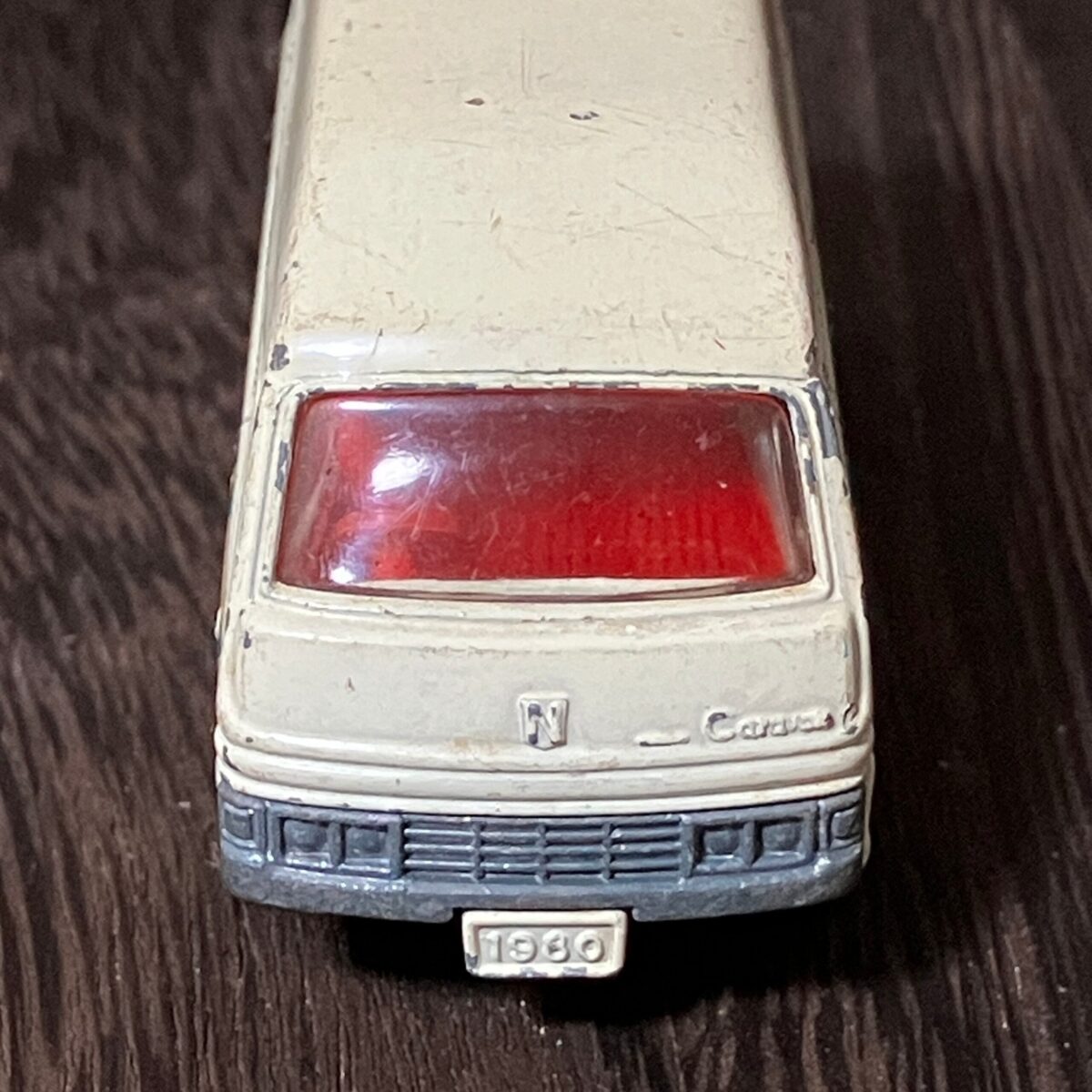 TOMICA トミカ NISSAN CARAVAN 日産 キャラバン 1/67 ミニカー - 画像 (2)