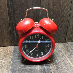 目覚まし時計 昭和レトロ ベル アラーム　maruman マルマン 赤