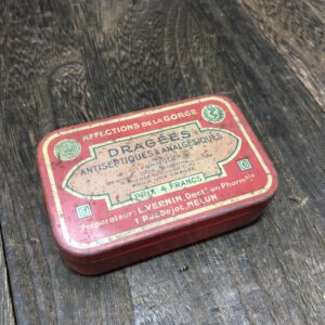 雑貨　インテリア アンティーク DRAGEES ANTISEPTIQUES & ANALGESIQUES TIN缶