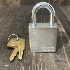 FEDERAL 南京錠 100G　フェデラル　カギ2個付き